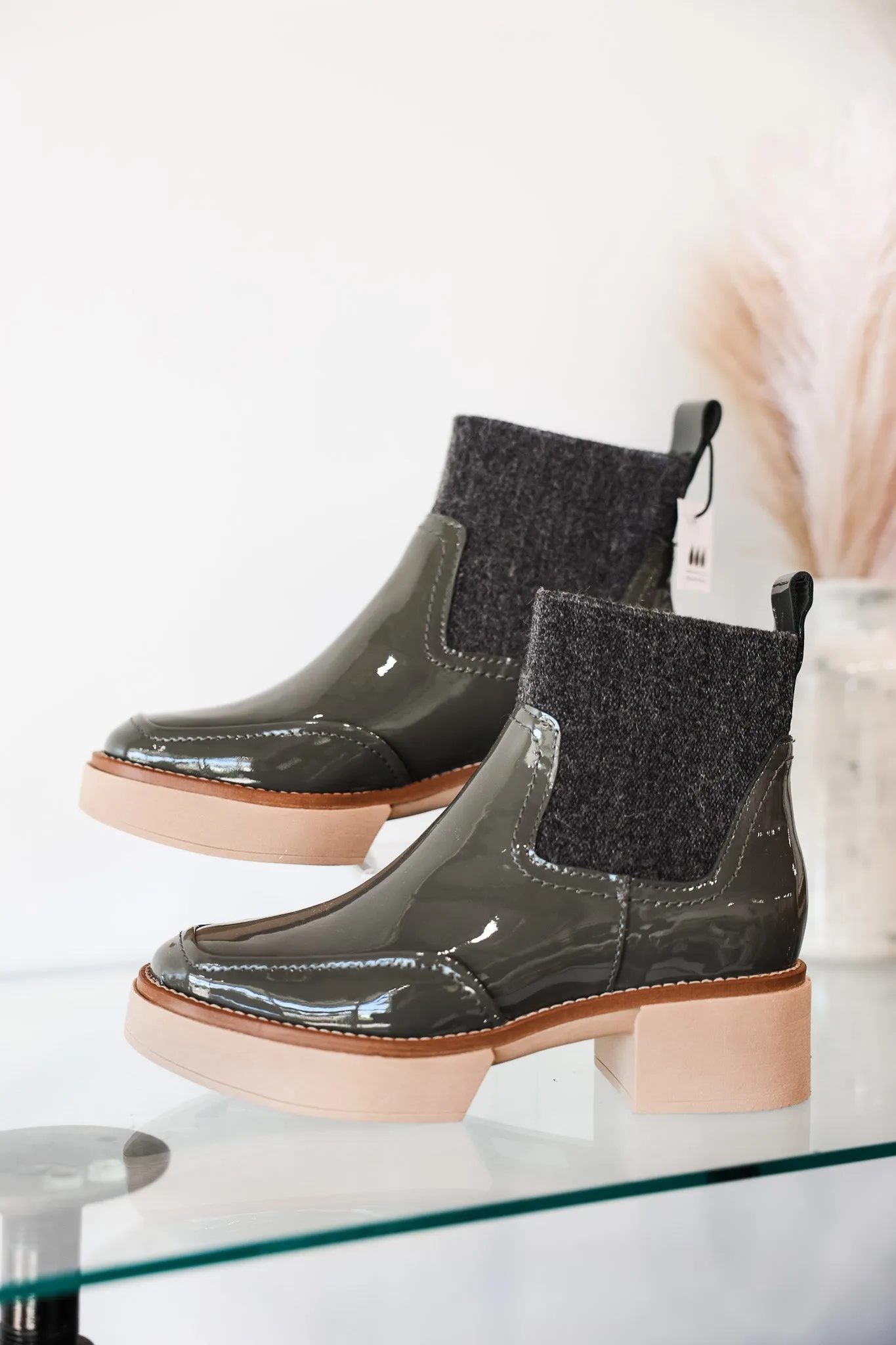 Dolce Vita Saline H2O Boot - Smoke Olive