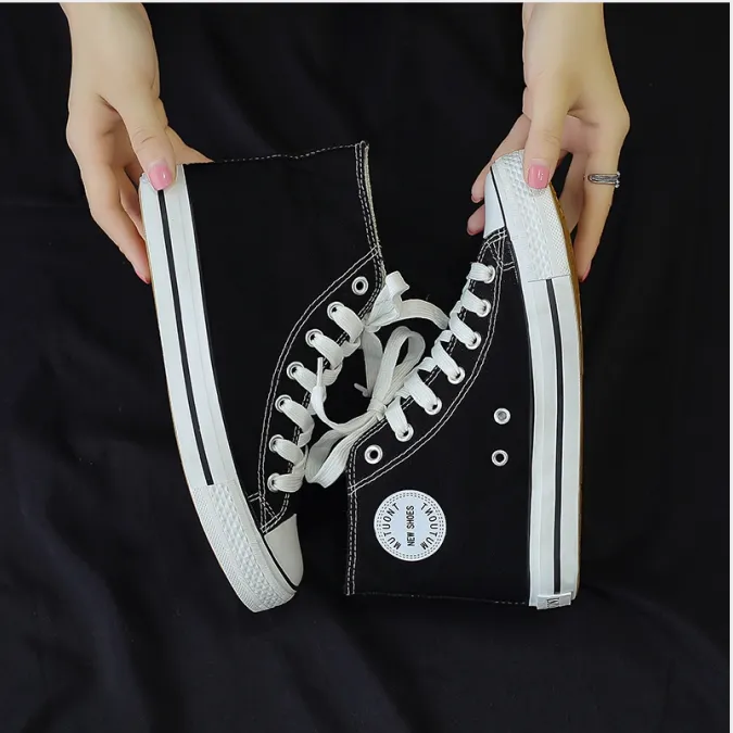High-top canvas Shoes
